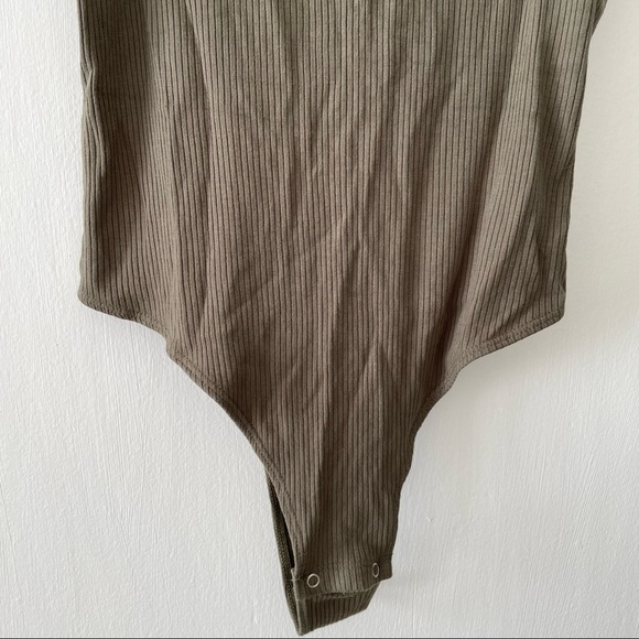 NWOT Garage Henley Cami Bodysuit - Picture 3 of 5